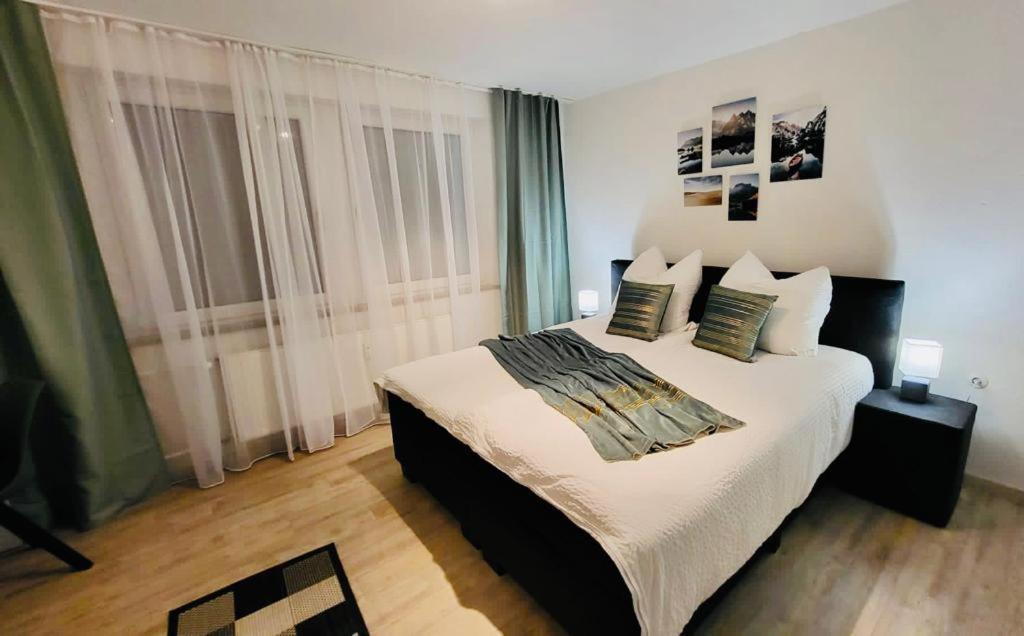 4Rooms Central-Modern Near Mtu With Balcony, The Beach By Lakescape Fewos Friedrichshafen Bagian luar foto