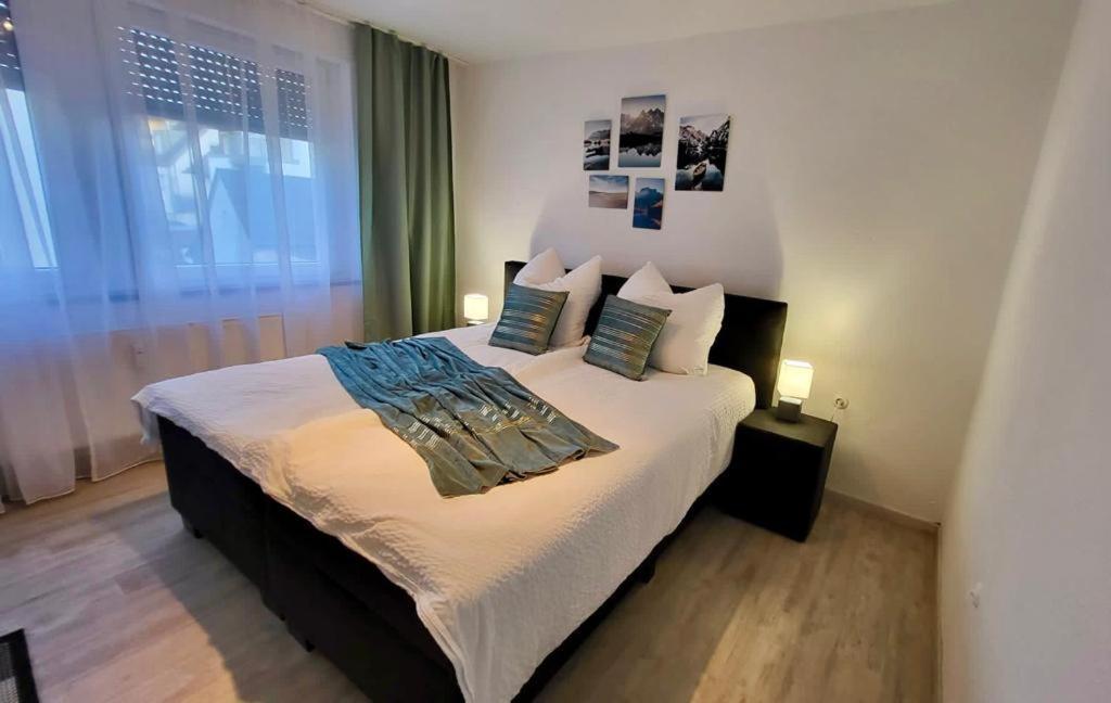 4Rooms Central-Modern Near Mtu With Balcony, The Beach By Lakescape Fewos Friedrichshafen Bagian luar foto